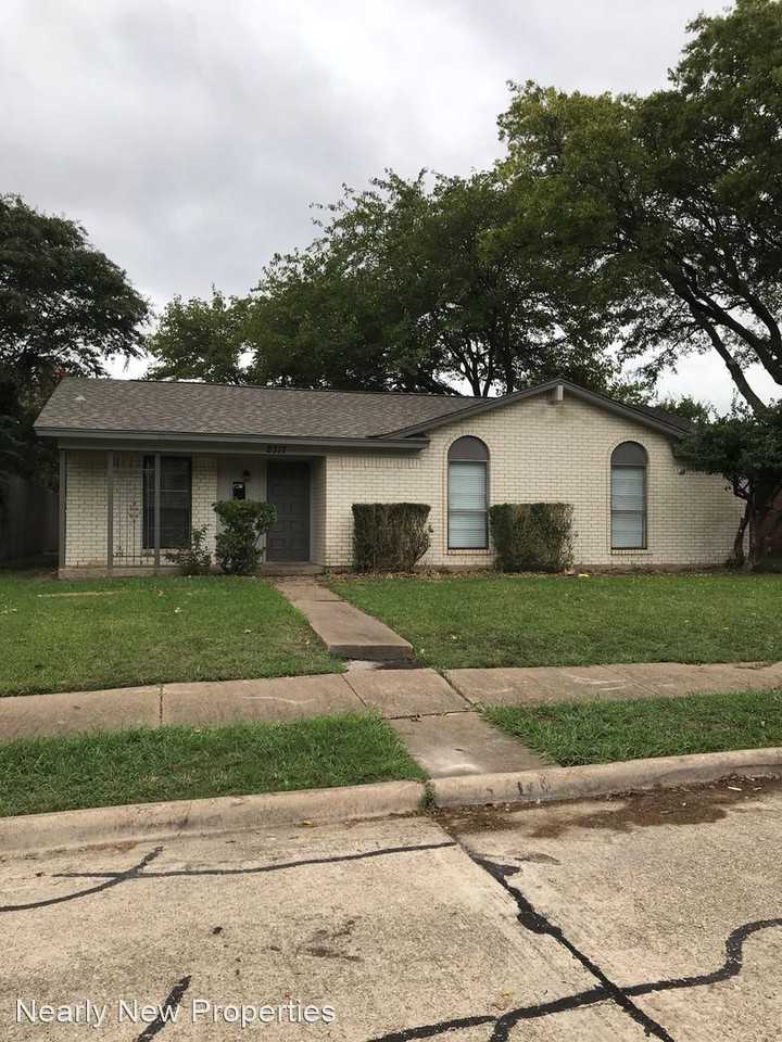 2317 Richbrook Dr - Photo 3 of 13