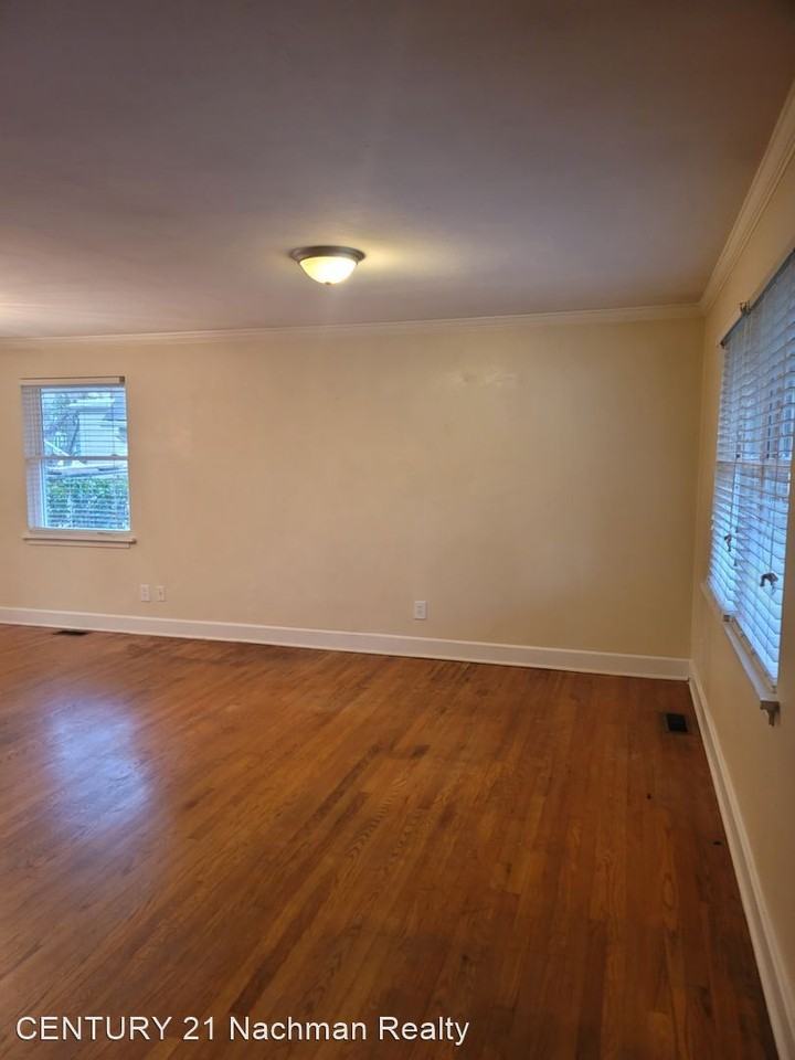 6212 Powhatan Ave - Photo 3 of 19