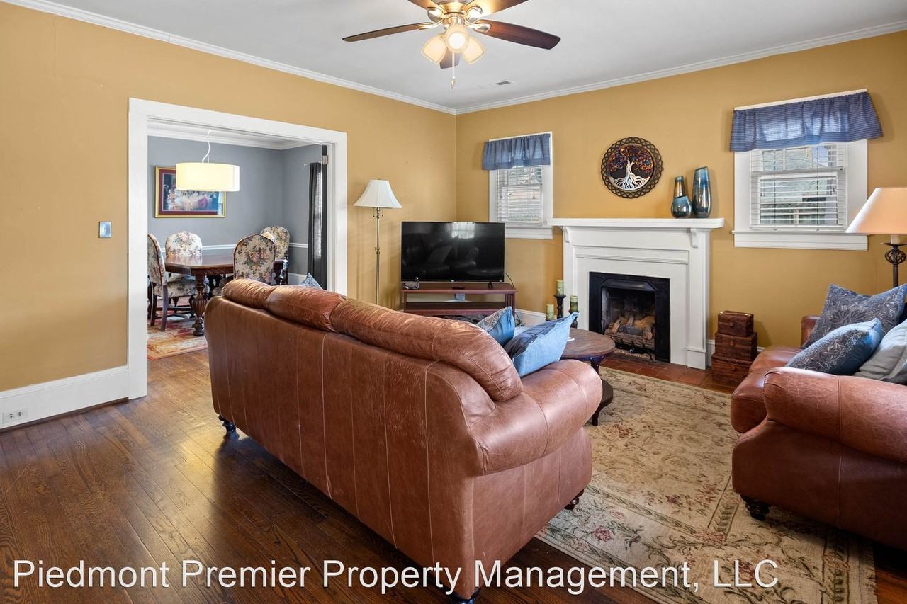 113 Tabor St - Photo 2 of 47