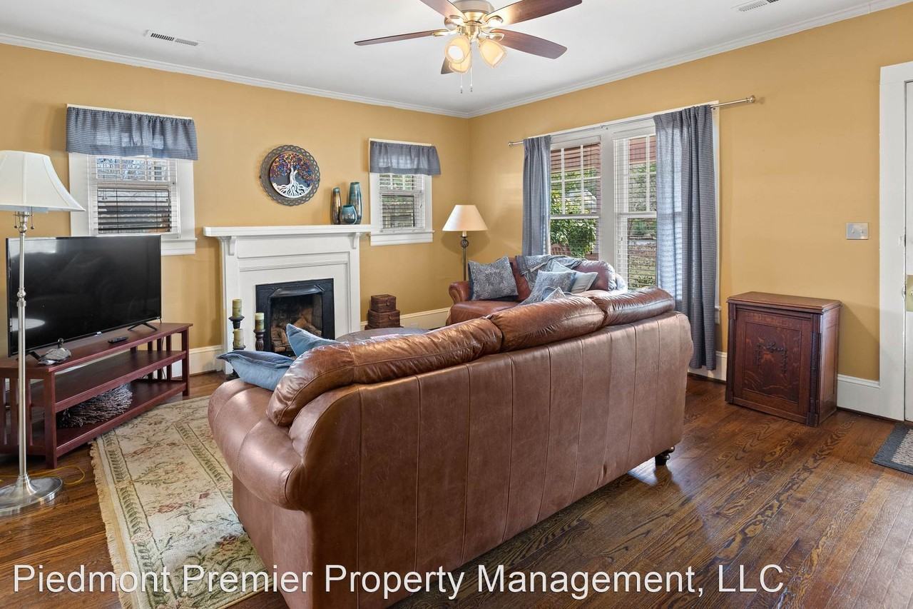 113 Tabor St - Photo 3 of 47