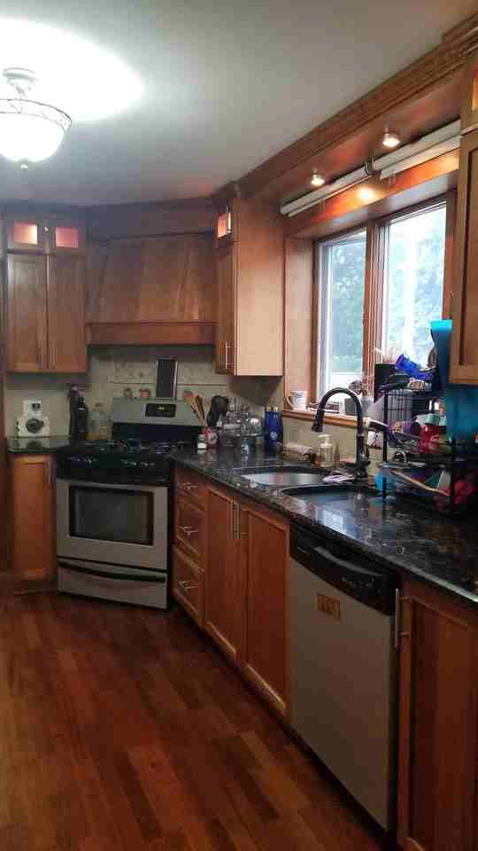 236 Franklin St ##1 - Photo 2 of 7