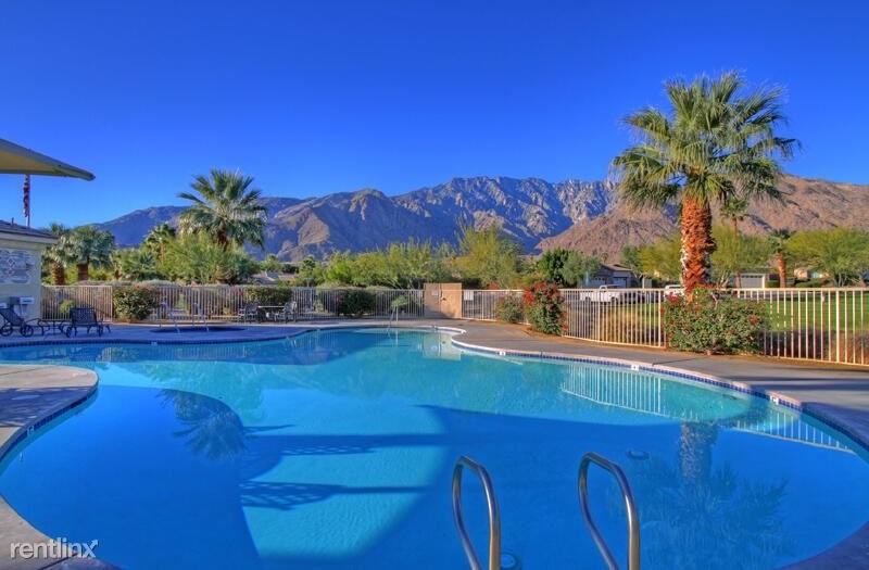 737 Summit Dr - Photo 2 of 9