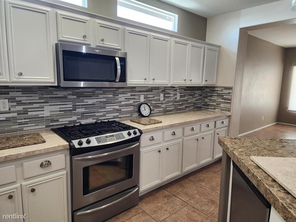 1197 Oro Rdg - Photo 3 of 9