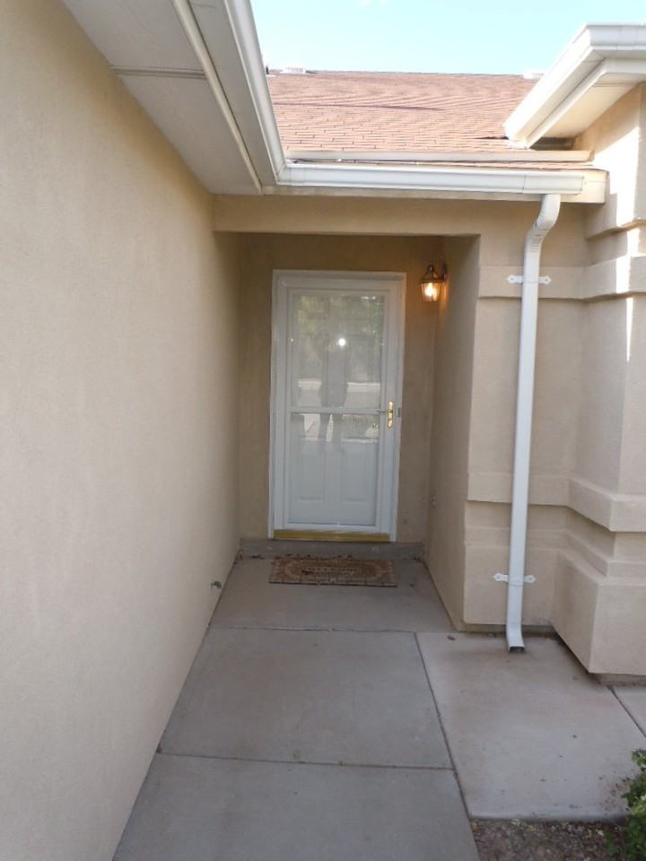 6004 Burgos Ave Nw - Photo 3 of 32