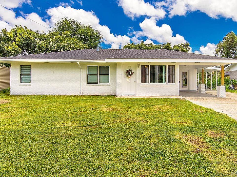 205 Marion Dr #NA - Photo 2 of 11