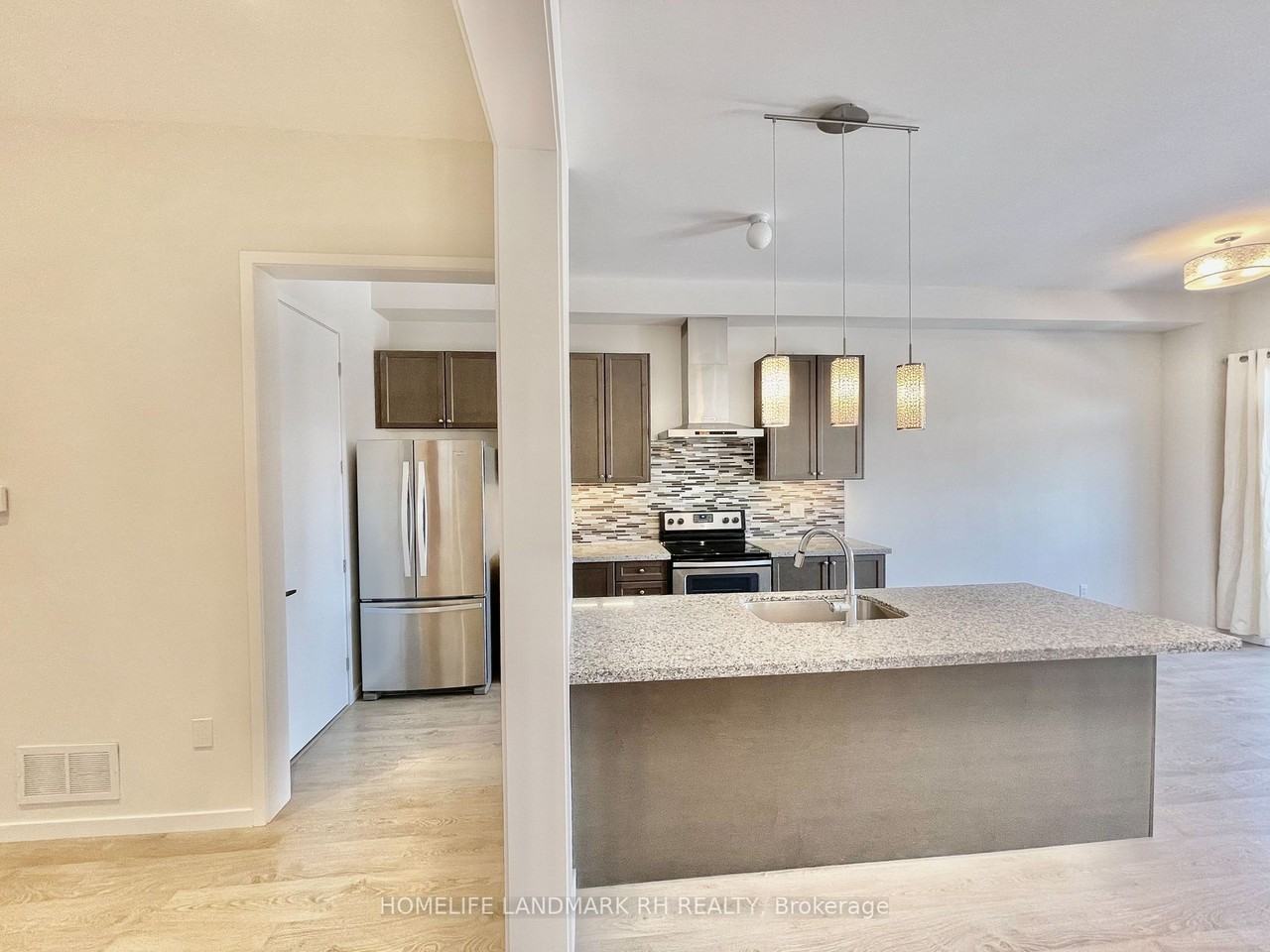 86 Elyse Court - Photo 2 of 12