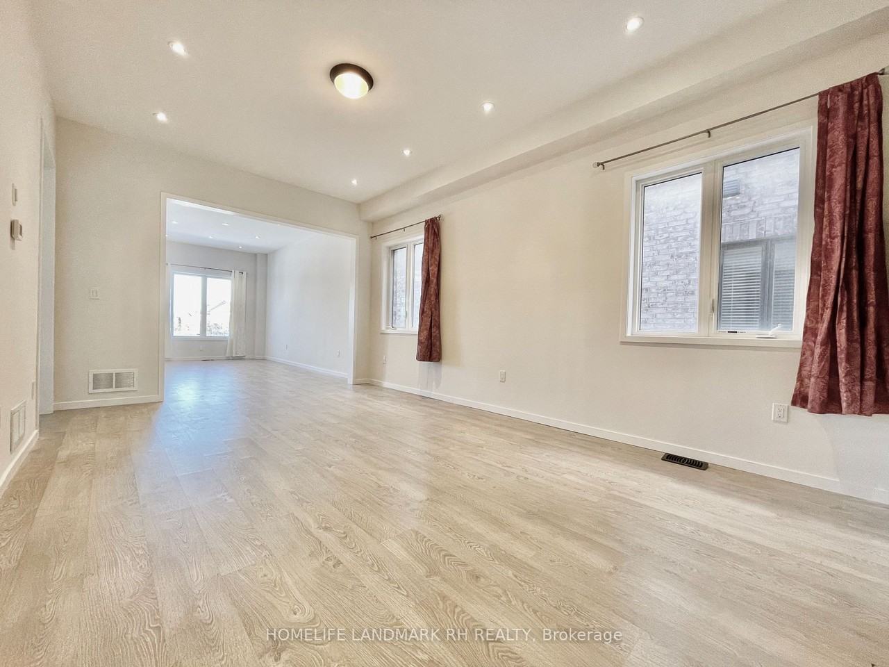 86 Elyse Court - Photo 3 of 12