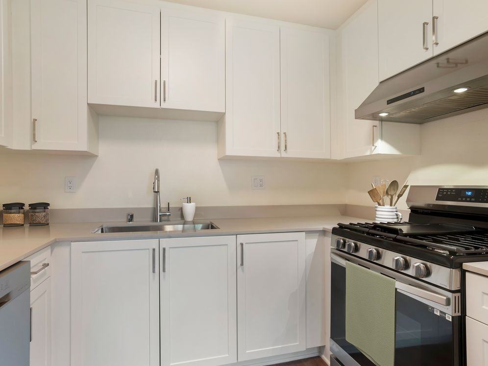 eaves Mission Ridge - Photo 2 of 35