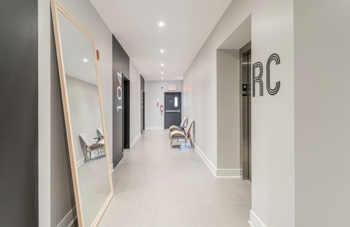 8372 Boulevard Gouin Est #303 - Photo 3 of 14