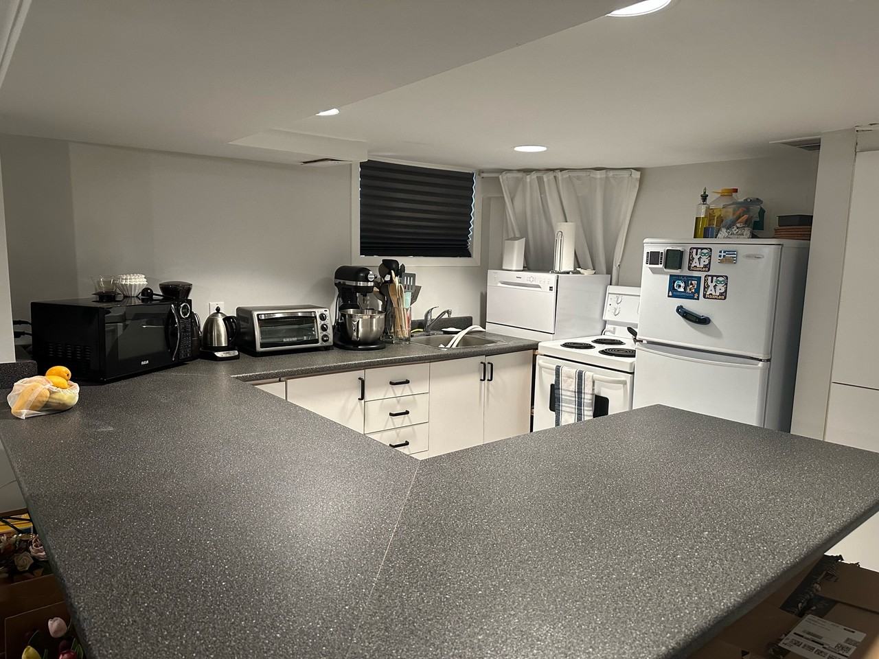 524 Hilson Avenue B - Photo 3 of 10