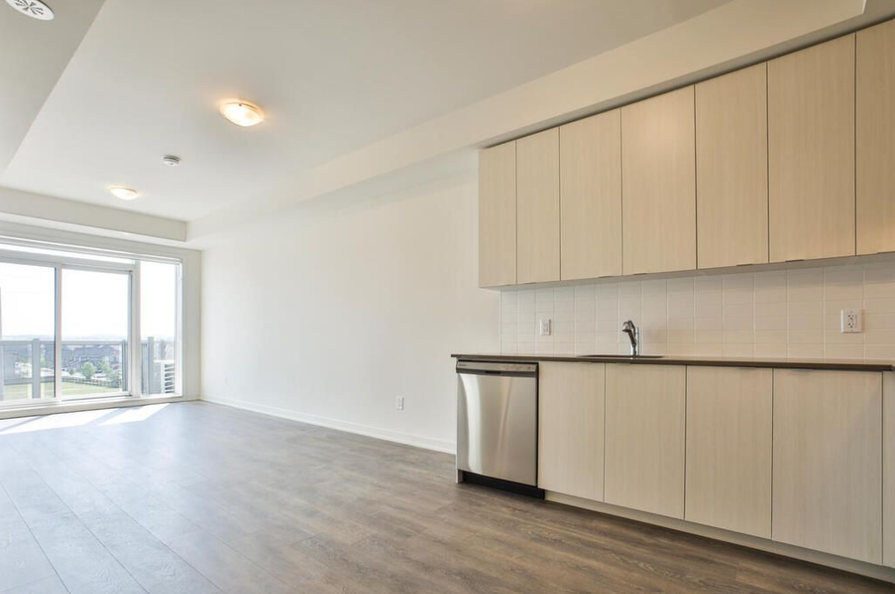 58 Sky Harbour Drive - Photo 2 of 5