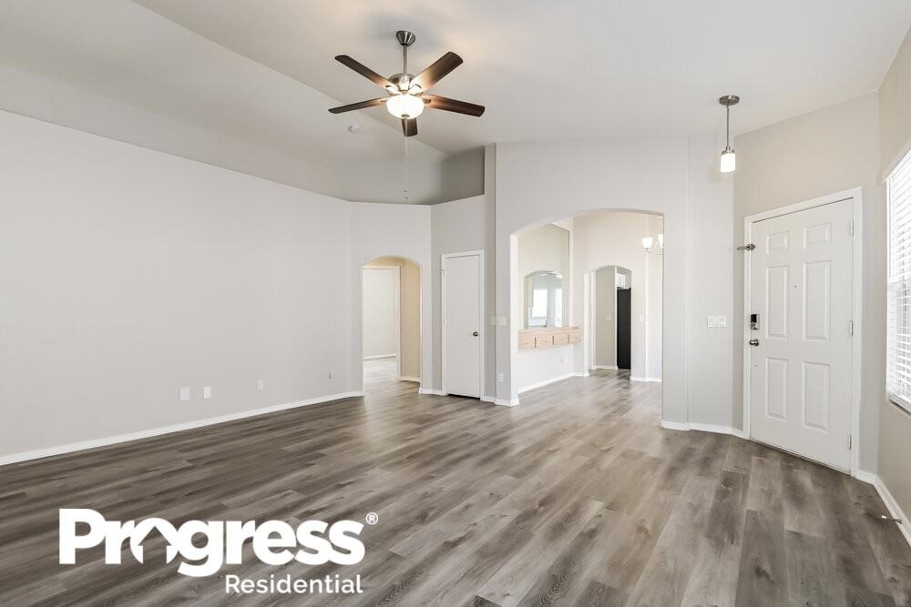 7431 W Dream Maker Pl - Photo 3 of 21