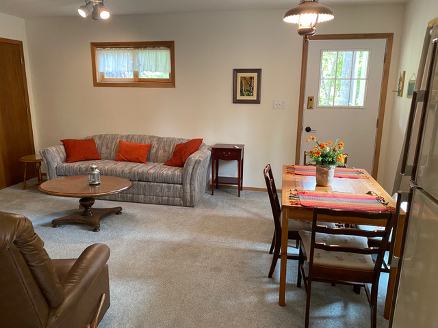 334 Flathead Lodge Rd - Photo 3 of 16