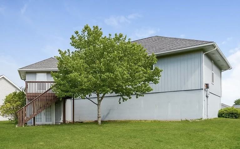 217 E 22nd Ter #NA - Photo 3 of 14