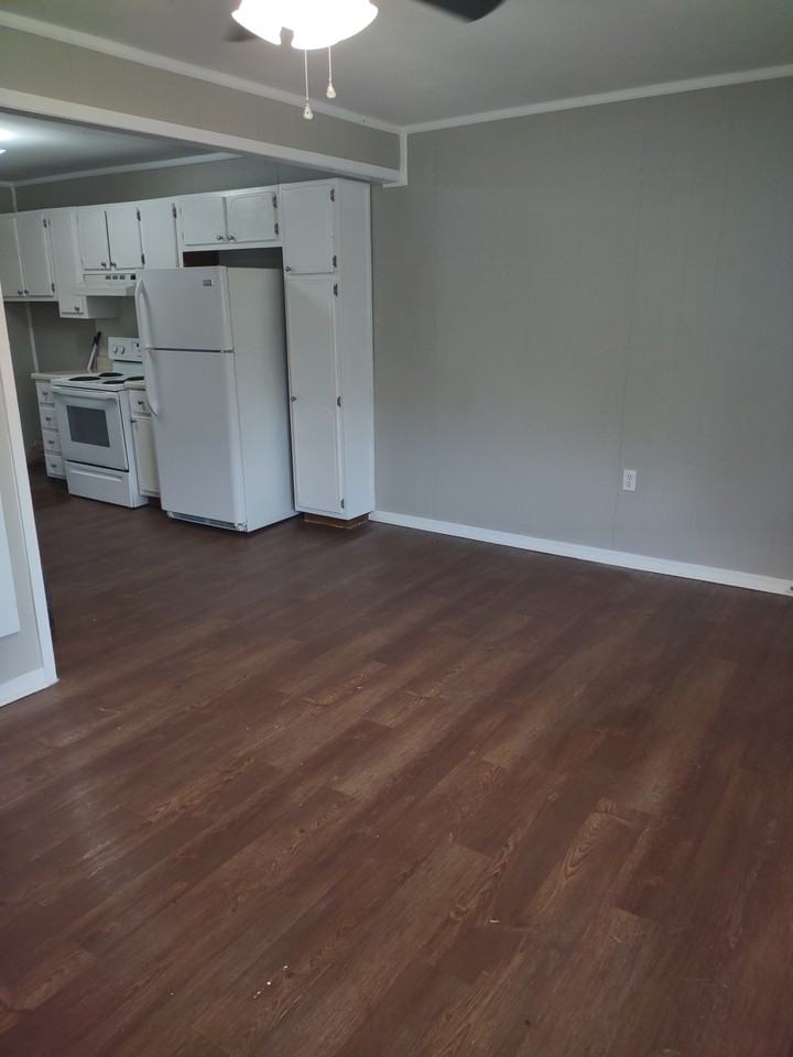 67685 Main St #7 - Photo 2 of 10