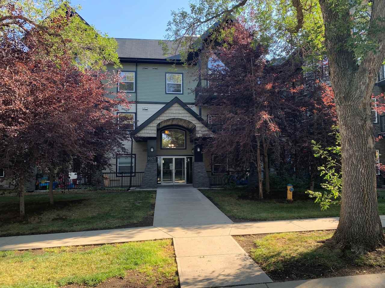 2 Bedroom 2 Bathroom in Ritchie Apartments 9927 79 Ave Nw, Edmonton