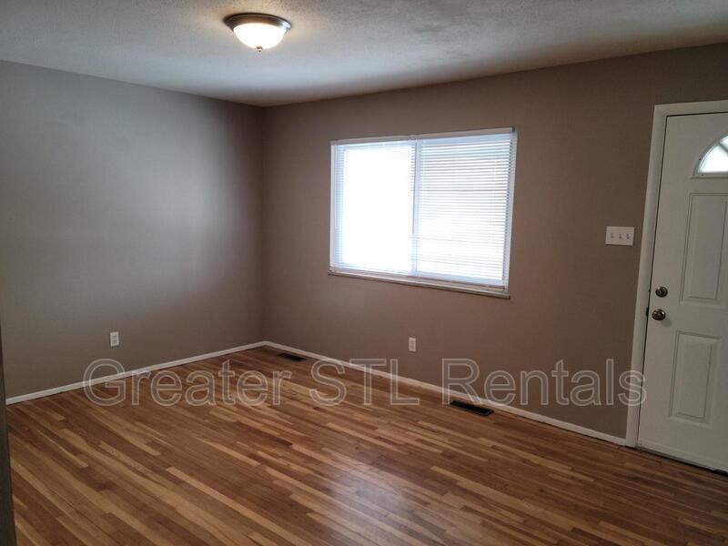 4854 Plum Tree Cir - Photo 3 of 15