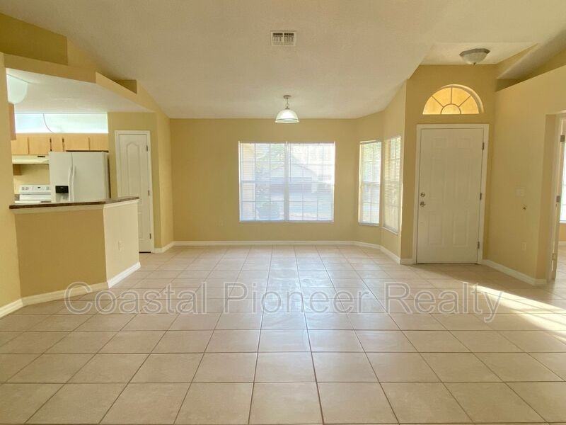 5156 Florentine Ct - Photo 3 of 27