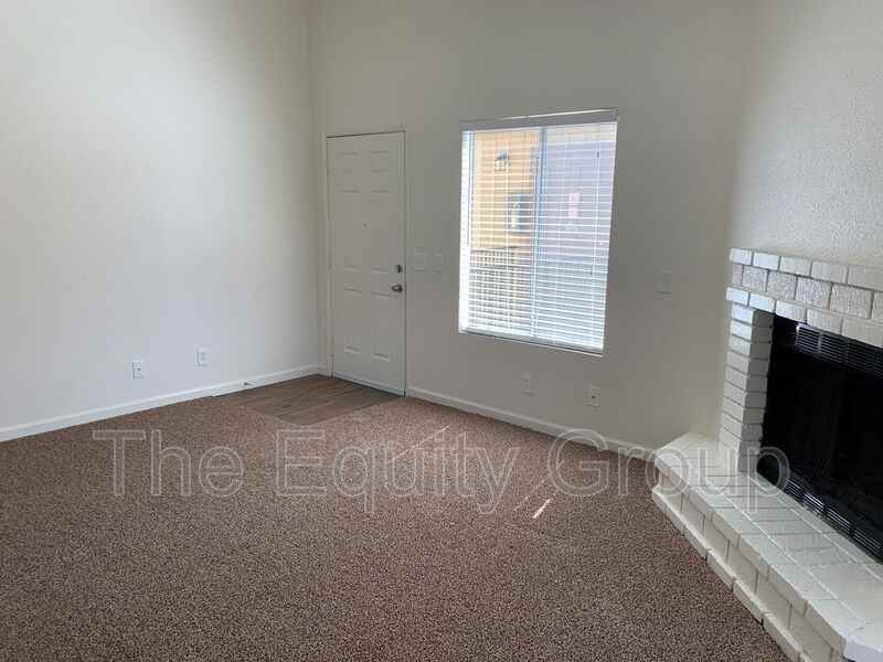 4008 W Meadow Ave - Photo 3 of 15