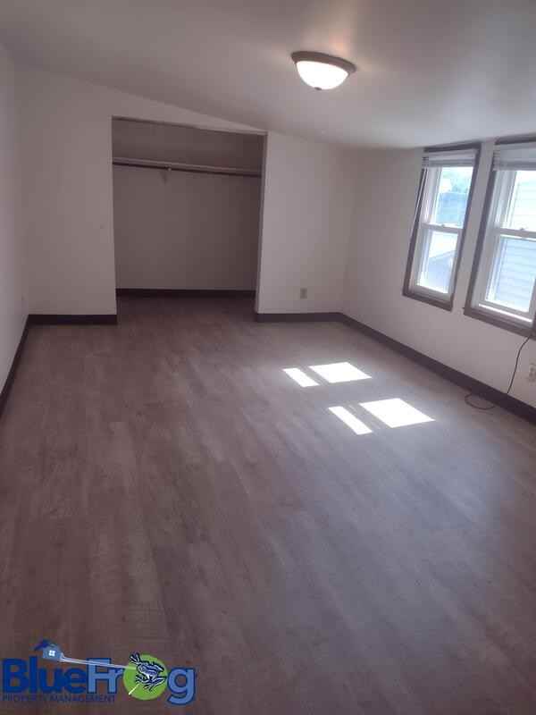 1011 1009/1 Superior Ave - Photo 4 of 9