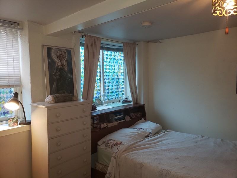 518 N Van Buren St #4 - Photo 4 of 9