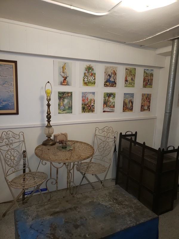 518 N Van Buren St #4 - Photo 7 of 9
