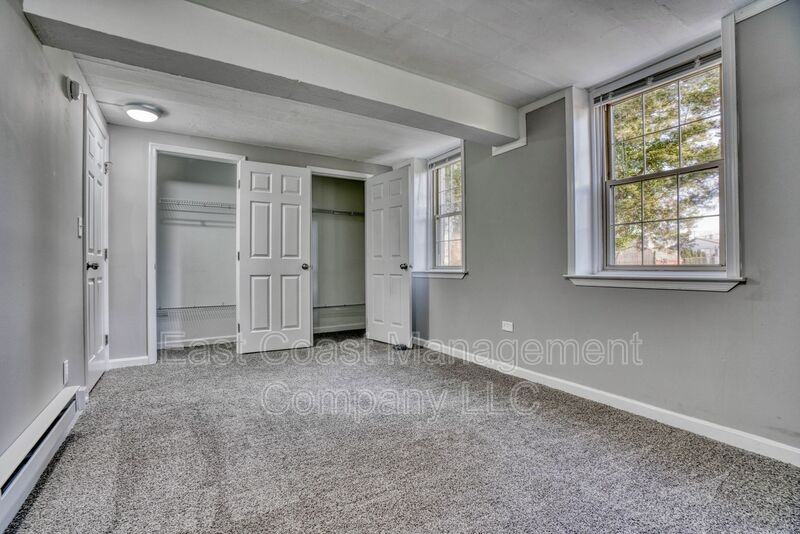 2110 Taylor Ave #B - Photo 5 of 20