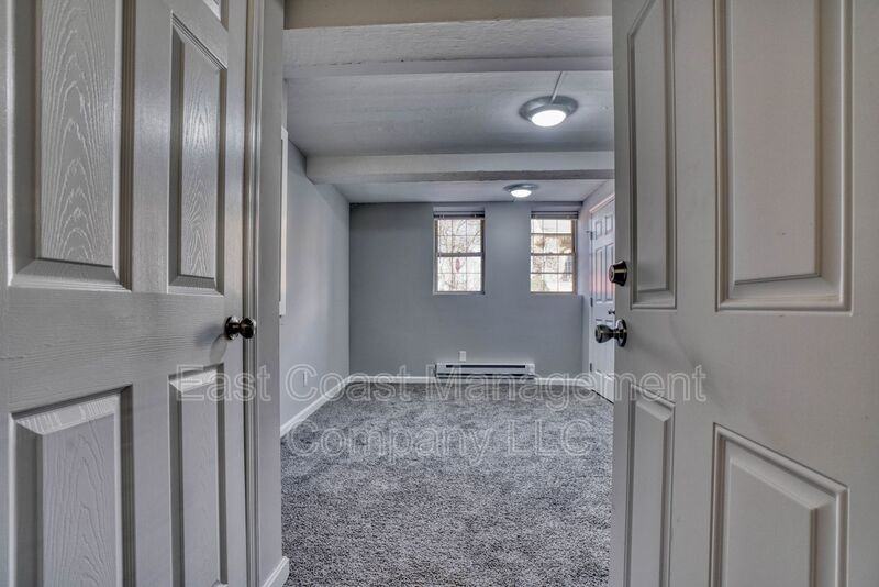 2110 Taylor Ave #B - Photo 7 of 20