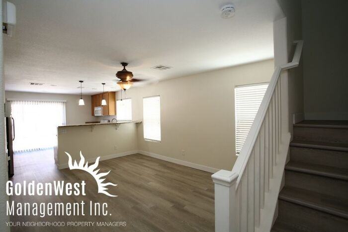 518 Primrose Hill Ave - Photo 3 of 50