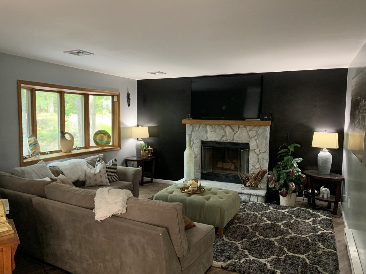 2209 Lancaster Dr #NA - Photo 2 of 14