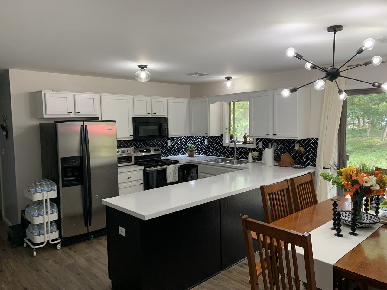 2209 Lancaster Dr #NA - Photo 3 of 14