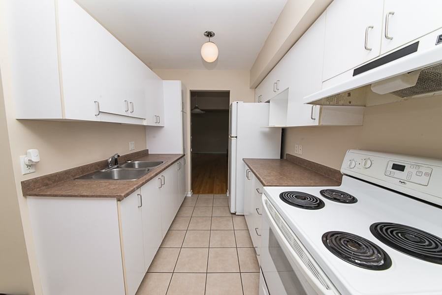1815 Loranger Crt - Photo 2 of 12