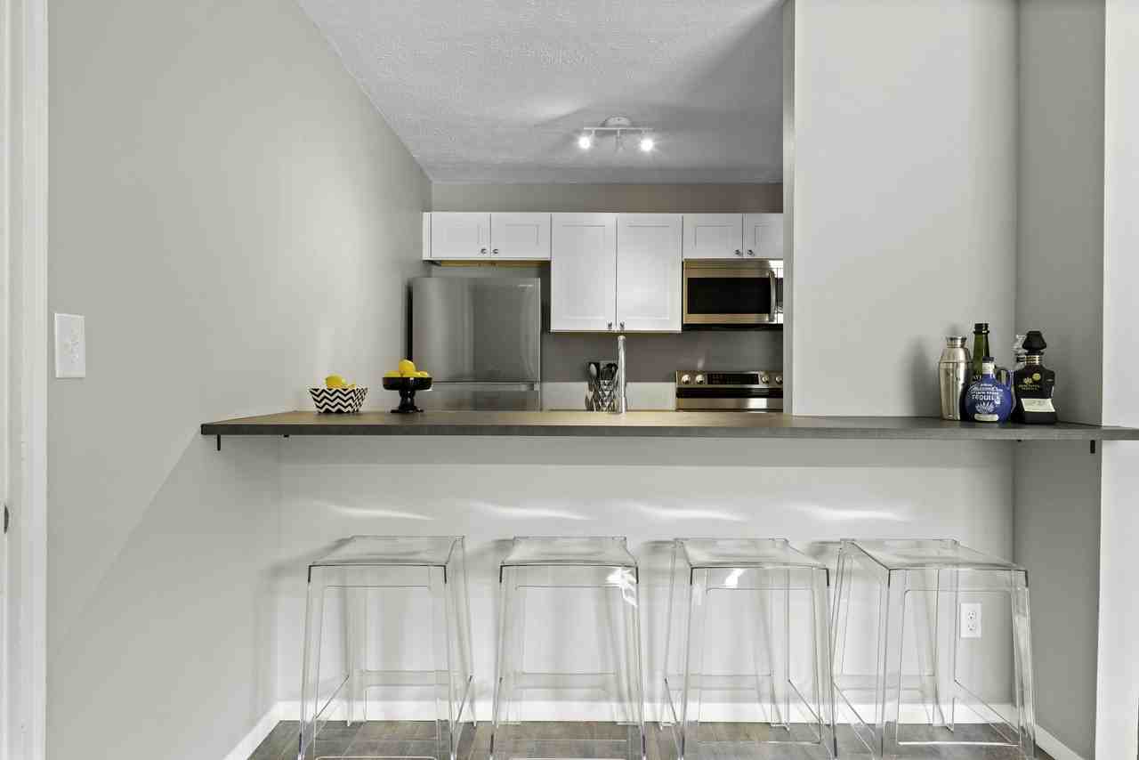 10526 Clifton Boulevard #103 - Photo 4 of 25