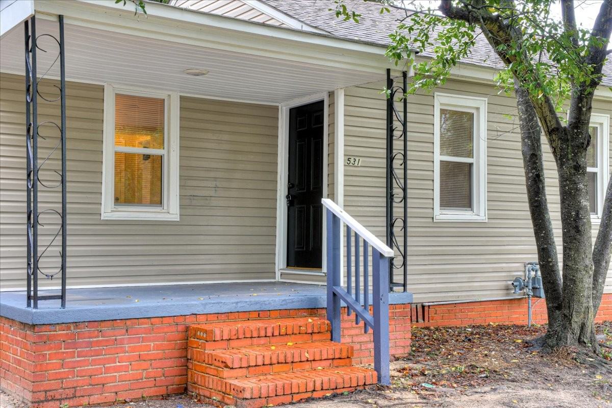 531 Tubman St #1 - Photo 4 of 32