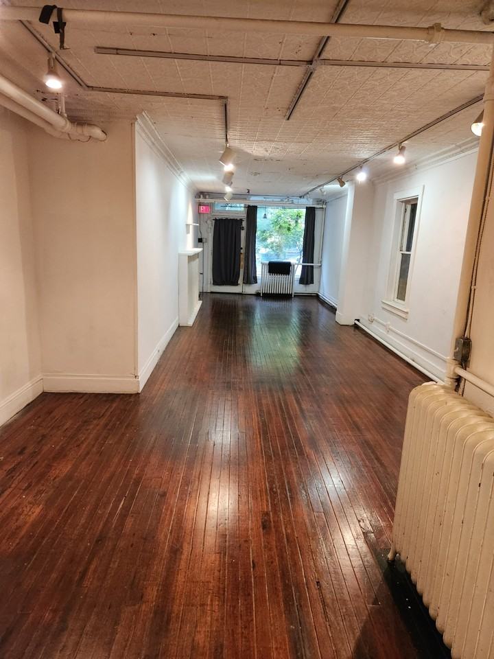 306 306 Hudson Avenue - Store Front - Photo 2 of 4