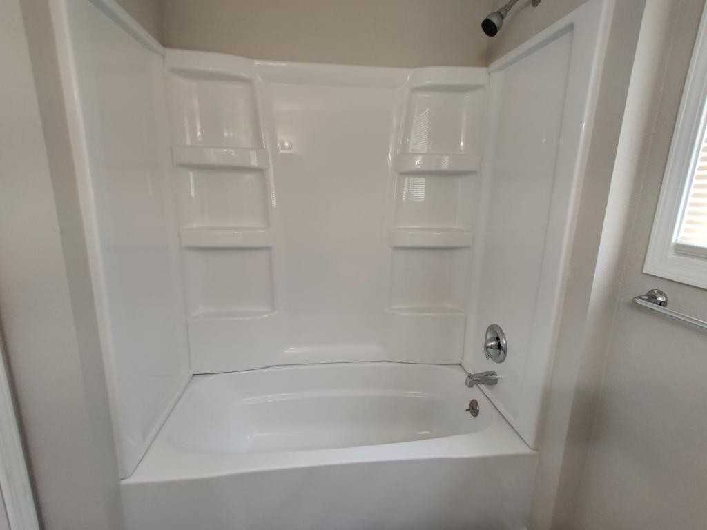 304 E Kansas St - Photo 2 of 11