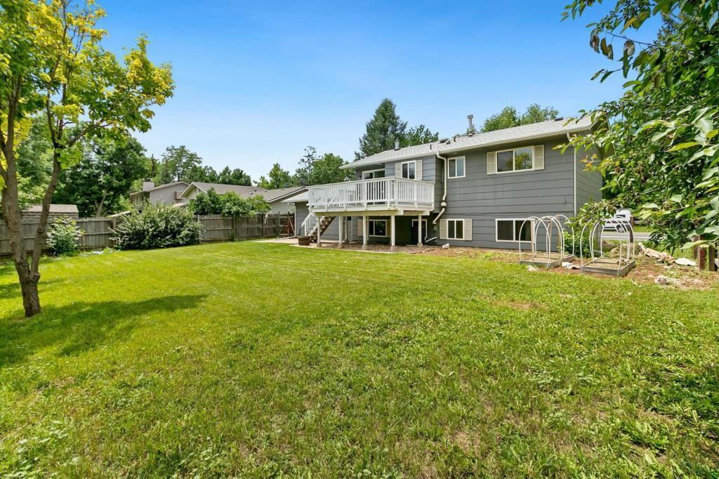 3200 Meadowlark Ave - Photo 3 of 15