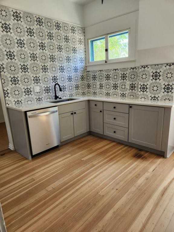 514 Harrison Ave - Photo 3 of 33