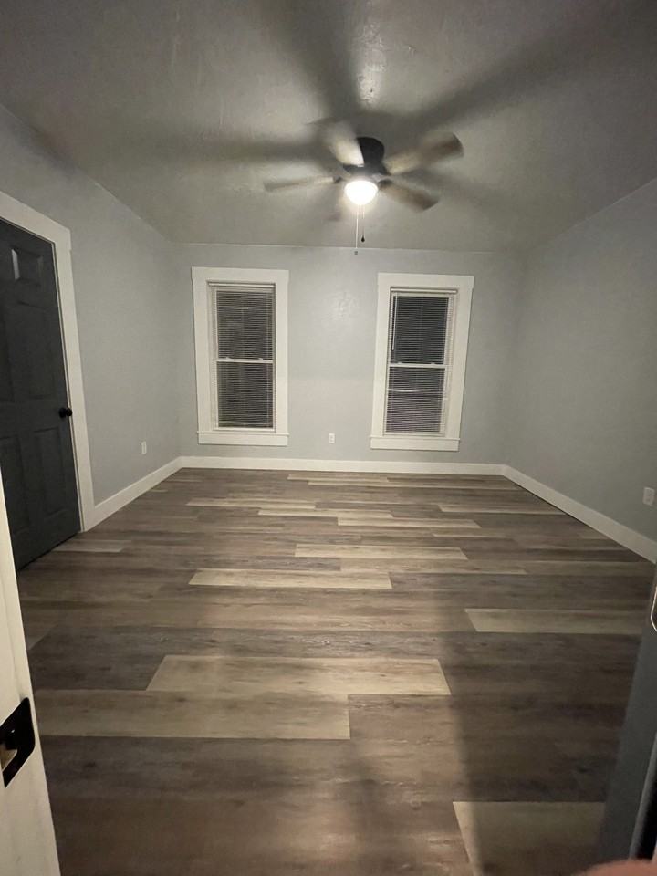 40 Park St #2 - Photo 3 of 14