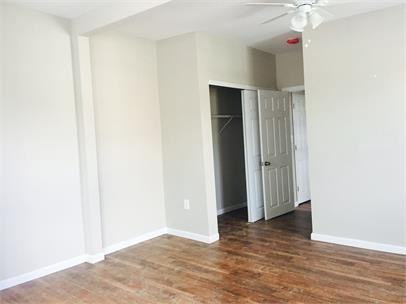 822 66th Ave - Photo 2 of 6