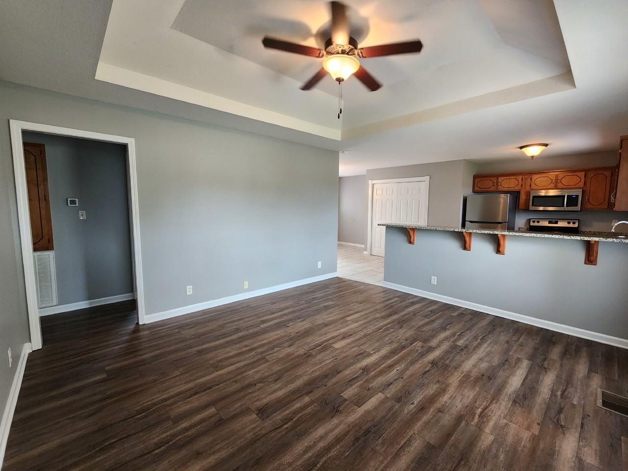 2403 Egret Dr - Photo 3 of 11