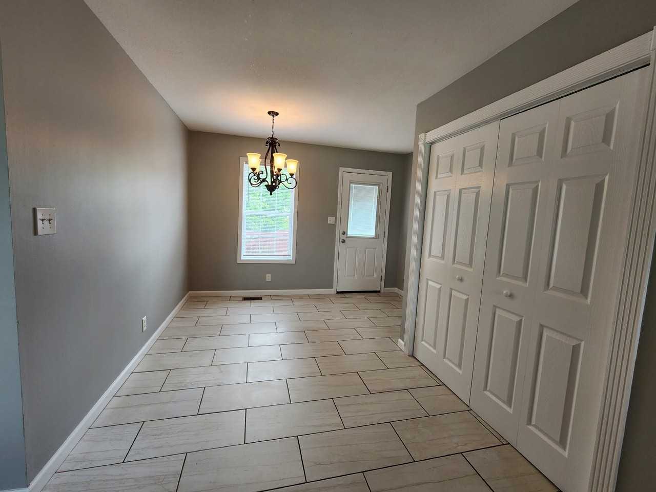 2403 Egret Dr - Photo 6 of 11
