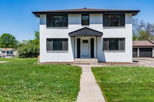 featured image of 2081 Hillview Rd #5