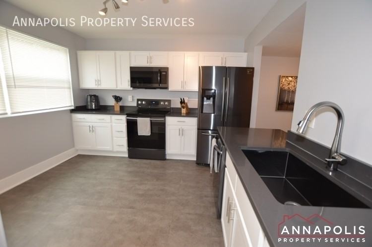 1658 Woodtree Ct E - Photo 2 of 22