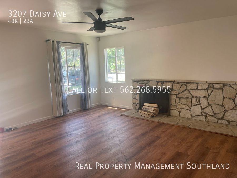 3207 Daisy Ave - Photo 3 of 24