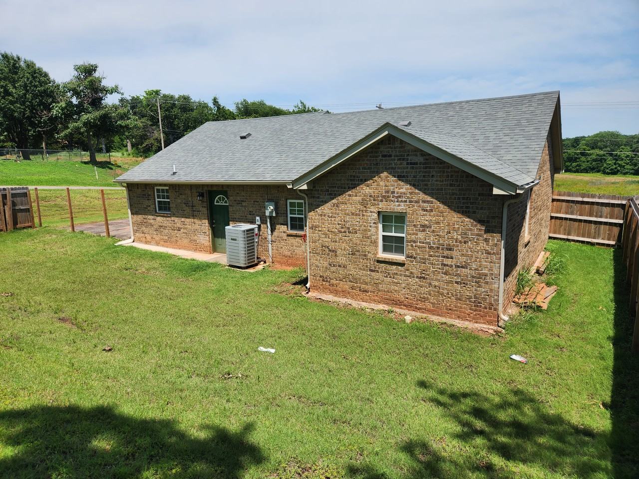 1303 S Iowa Ave #NA - Photo 3 of 10