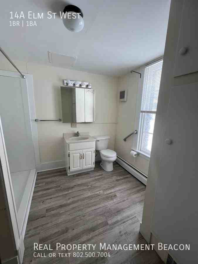 14A Elm St W - Photo 3 of 6