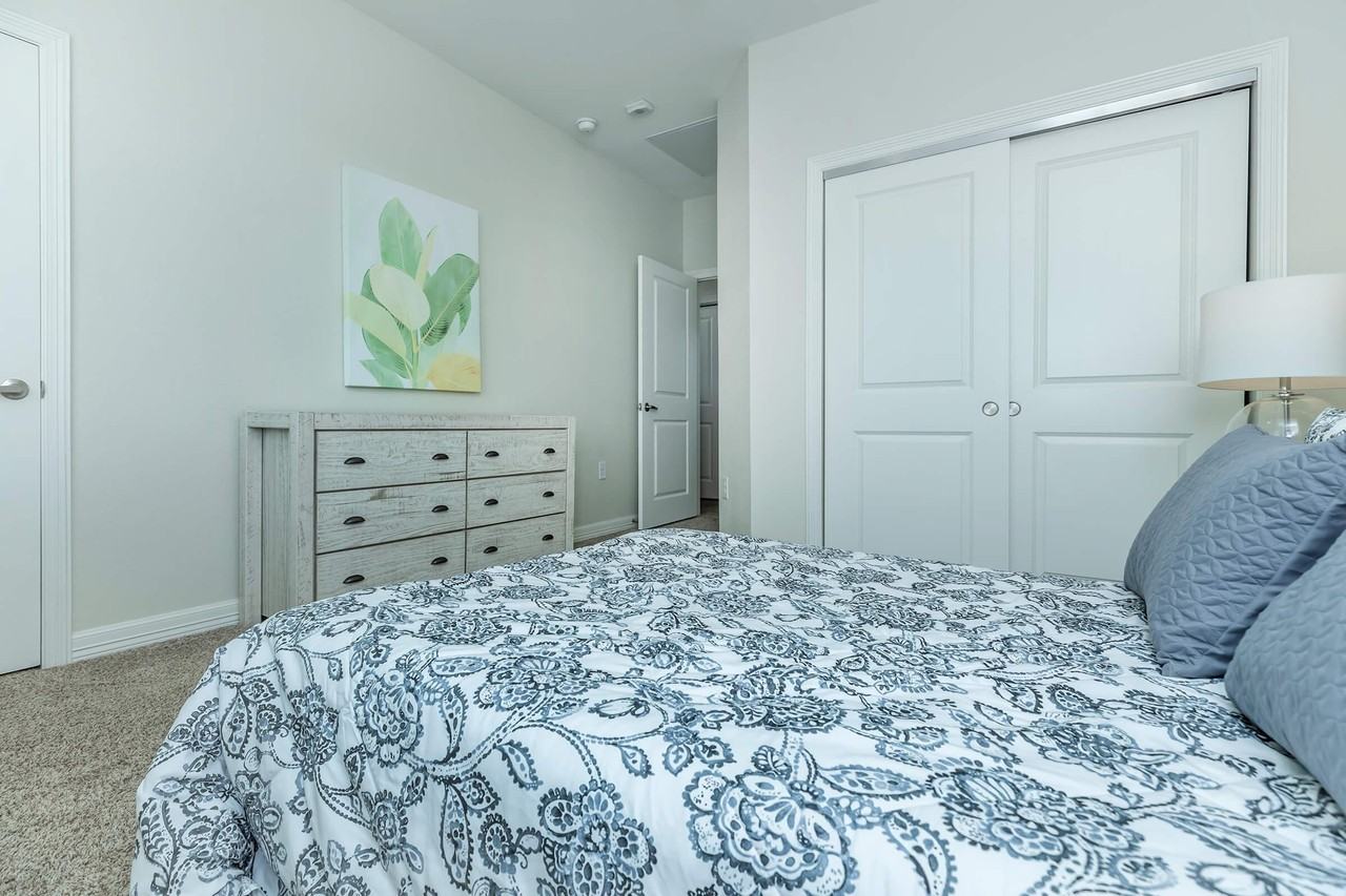 1408 W Whitestone Blvd #C101 - Photo 3 of 8