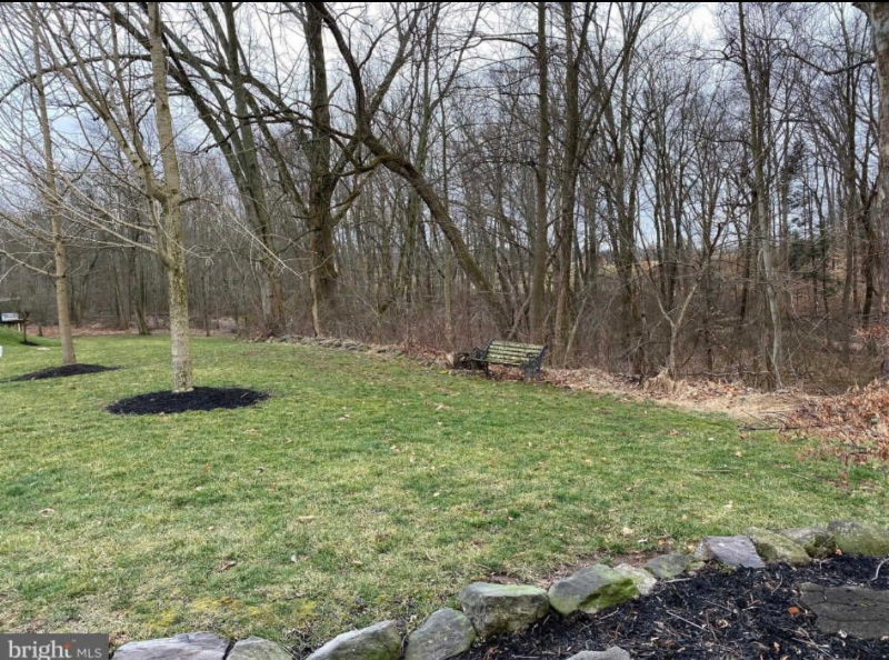 34 Morgan Hill Dr - Photo 3 of 17