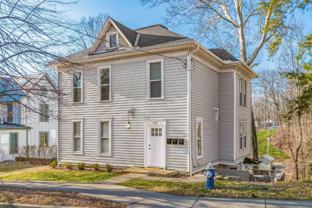 453 Burg St #A - Photo 1 of 1